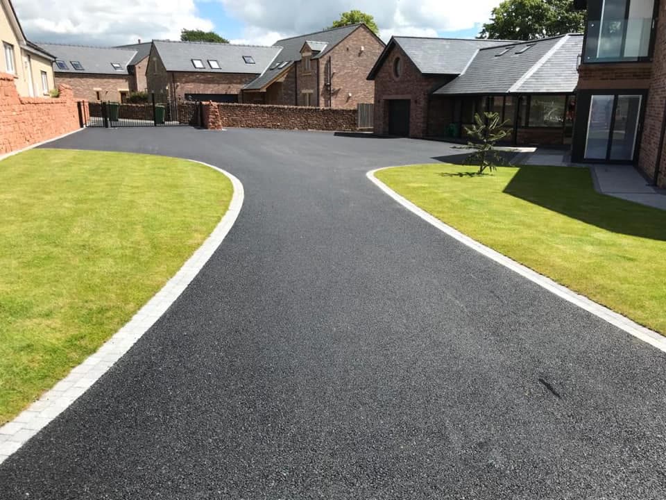 A freshly laid tarmac driveway completed by Dinsdale Contracts
